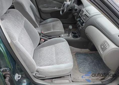 2000 Nissan Sentra Gxe/Xe from USA, damaged, VIN 3N1CB51D0YL319552